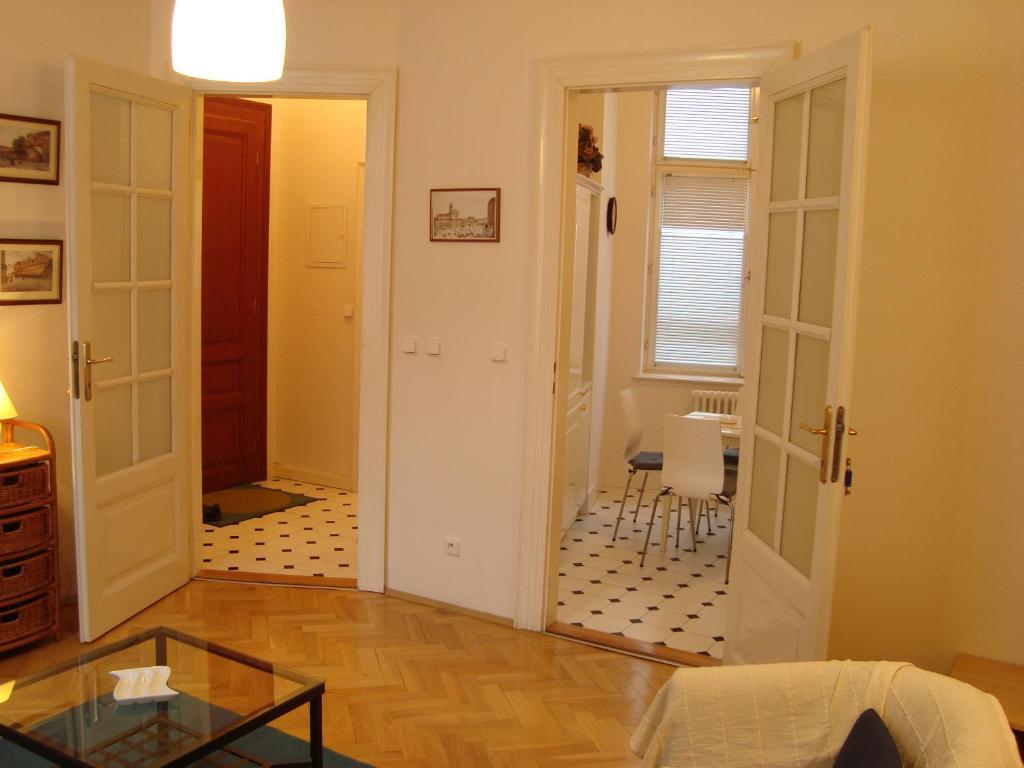 Charles Bridge Premium Residence Prague Room photo