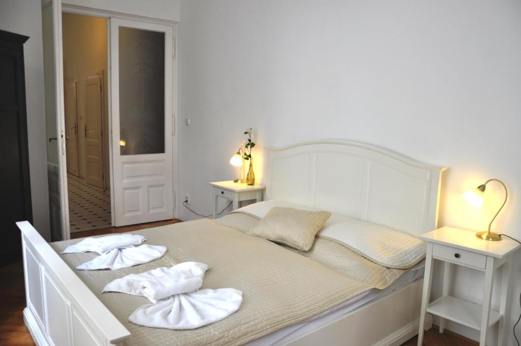 Charles Bridge Premium Residence Prague Room photo